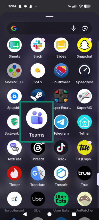Android's App Drawer with a highlight over Microsoft Teams.